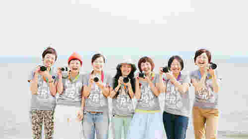 vol.24 小豆島カメラ – 「島の暮らし」を発信する7人の女性がまちと人を変えていく